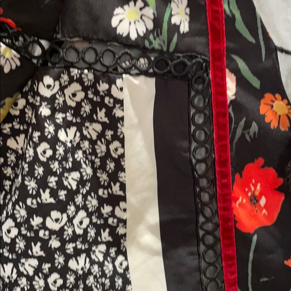 Blouse - Picture 5 of 6